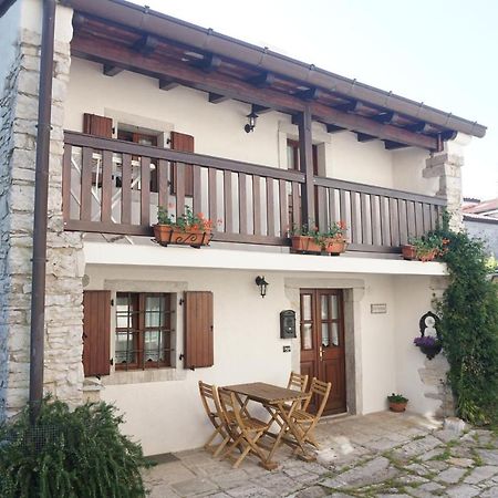 Casa Vacanze Alenka Borgo Grotta Gigante Kültér fotó