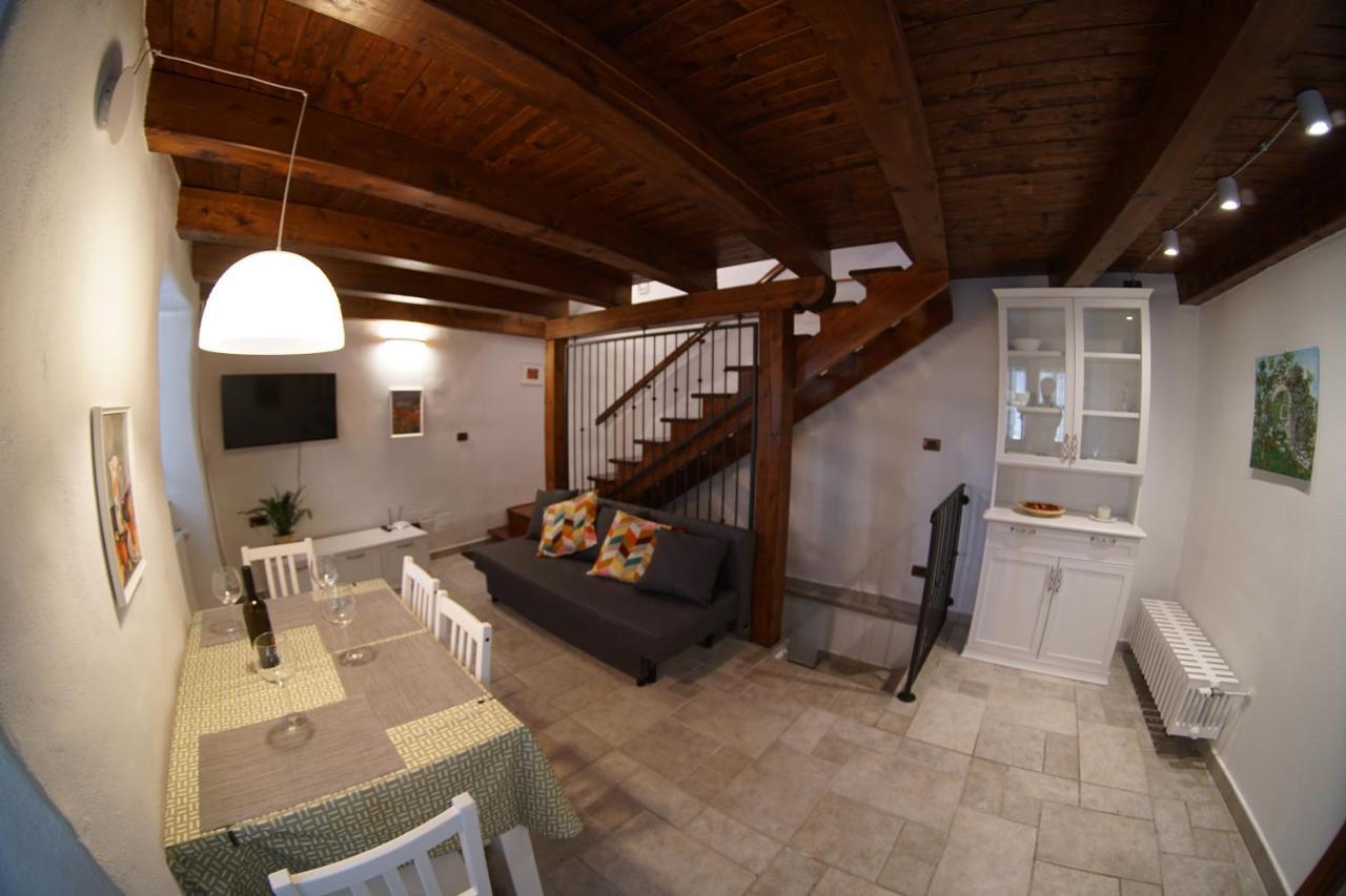Casa Vacanze Alenka Borgo Grotta Gigante Kültér fotó